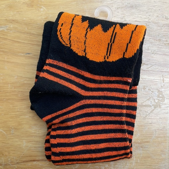 ⚜️Halloween Jack O Lantern Ankle Socks! NWT! - Picture 2 of 3